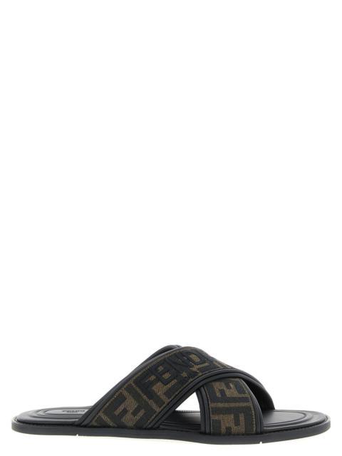 FENDI Fendi Men Logo Slides
