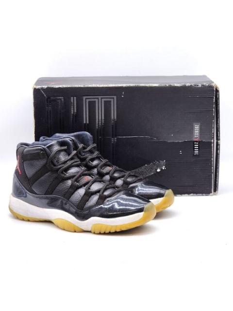Jordan Nike Air Jordan Retro 11 OG Sneakers 378037-002 2015 Black US 10.5 - Preowned