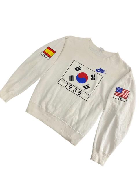 Nike Vintage Nike korea patches flags sweatshirt