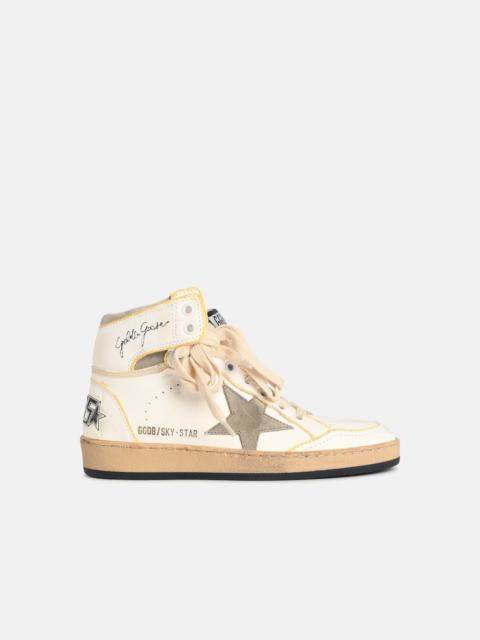 Golden Goose Golden Goose Sky Star Sneaker (110)