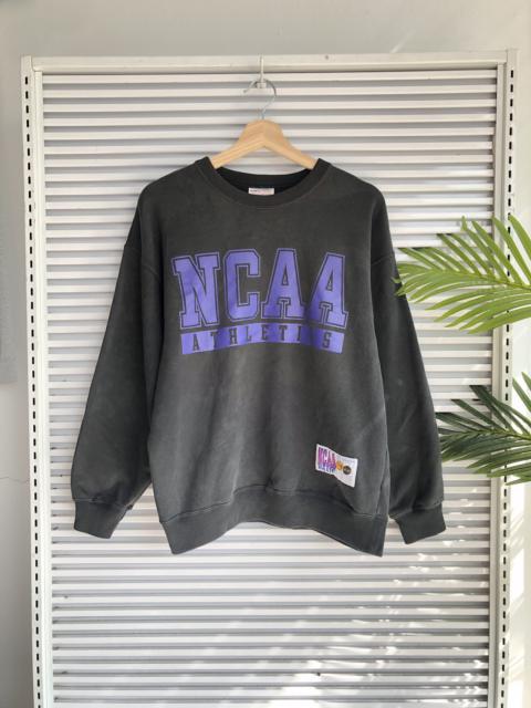 Other Designers Vintage - Vintage 90s Ncaa Athletics Crewneck Sweatshirt