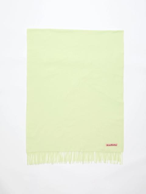 Acne Studios Fringe wool scarf - oversized - Pale green