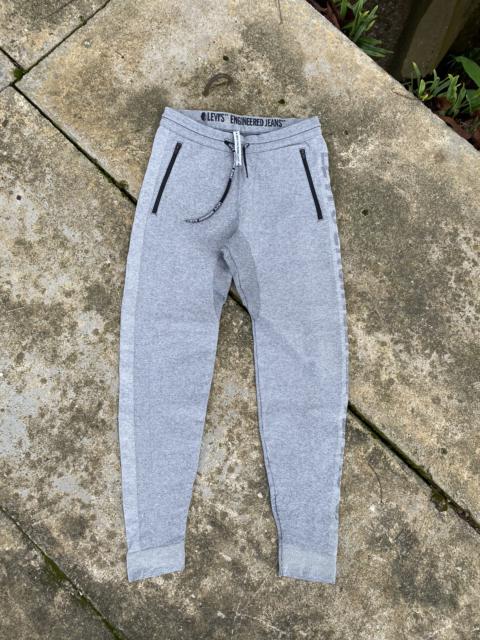 Levi's 🔥 STEALS 🔥 Levi's Engineered Jeans Spellout Joggers