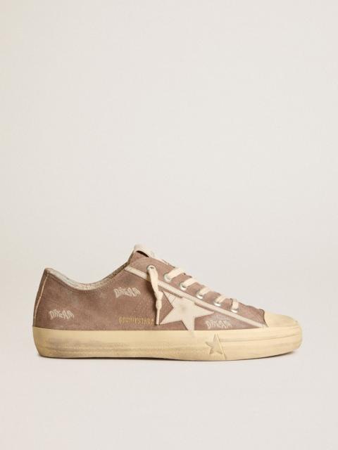 Golden Goose Men's V-Star in dove-gray suede with light gray leather star