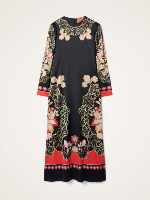 La DoubleJ Clingy Swing