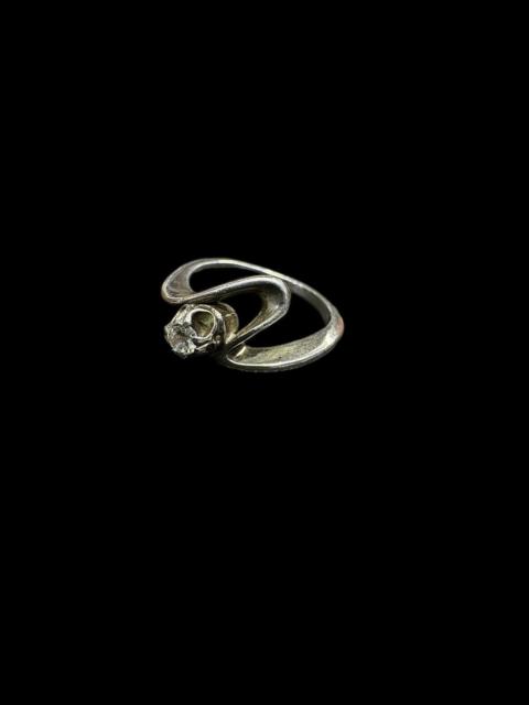 CURVE STYLE DIAMOND RING