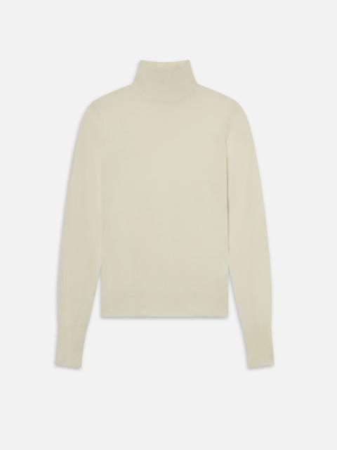 FRAME Slim Turtleneck in Cream