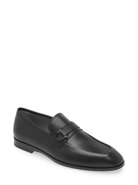 FERRAGAMO FERRAGAMO Florio Loafer in Nero New Biscotto at Nordstrom