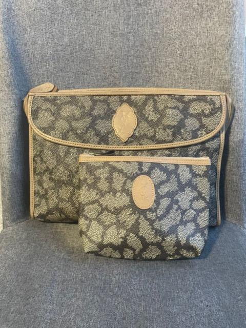 SAINT LAURENT Authentic Yves Saint Laurent Clutch