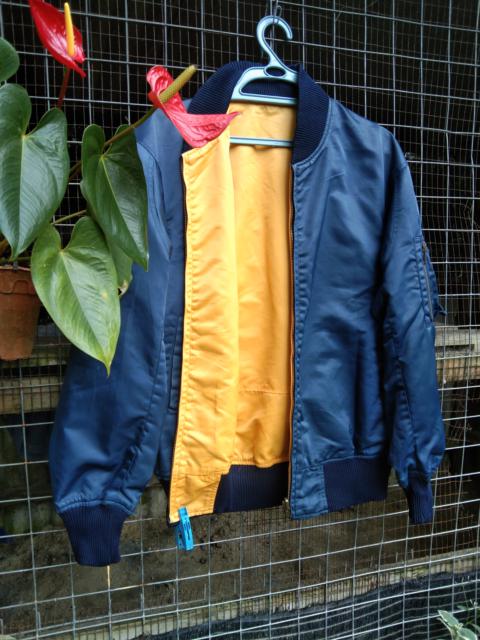 Other Designers Outdoor Style Go Out! - REVERSIBLE NYLON BOMBER JACKET (LIKE NEW)