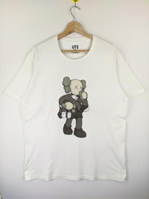 Other Designers Uniqlo - Steals🔥Kaws X Uniqlo T Shirt
