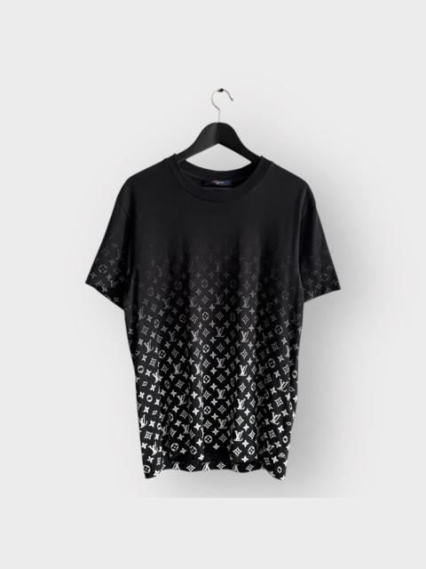 Louis Vuitton STEAL! Louis Vuitton Gradient Monogram Tee (L)