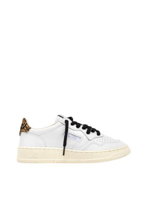AUTRY Medalist Low sneakers