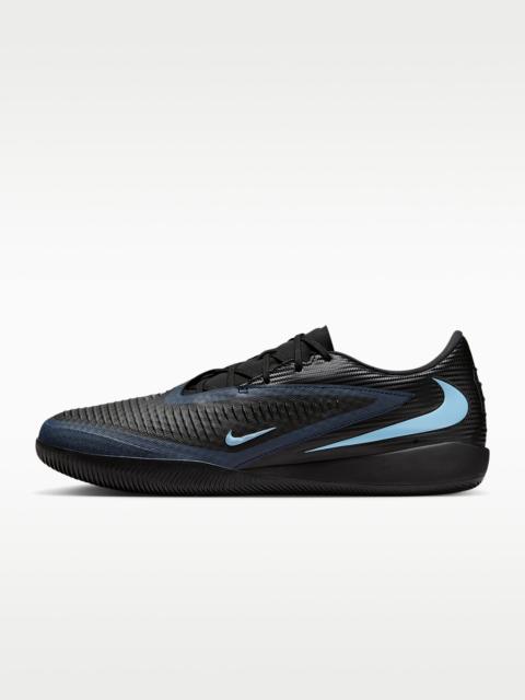 Nike Nike Phantom 6 Low Academy Indoor/Court Soccer Shoes