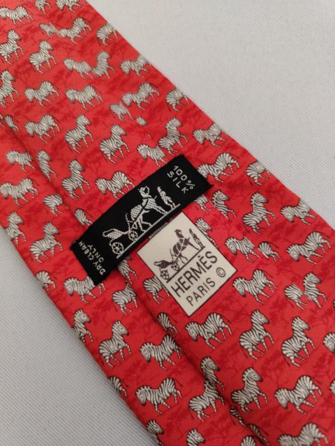 Hermès Vintage Hermes Paris 7110 OA Pure Silk Designer Necktie Safari Zebra Pattern Red Used Tie France