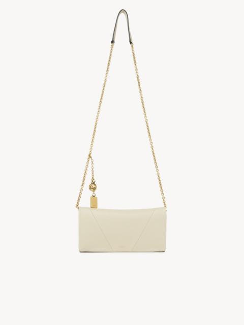 Chloé CHLOÉ SPIN FLAP WALLET ON CHAIN IN GRAINED LEATHER