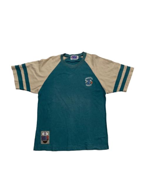 Other Designers Vintage NBA Charlotte Hornets Tshirt