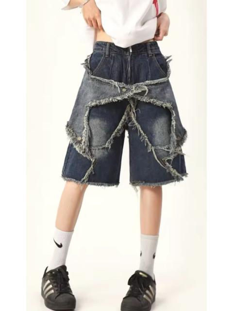 Distressed Denim - Five-pointed Star Short Pant