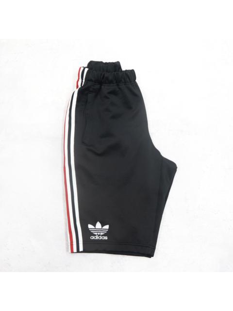 Vintage 90s Adidas 3 Stripes Japan Descente Logo Embroidered Short Men Pants 