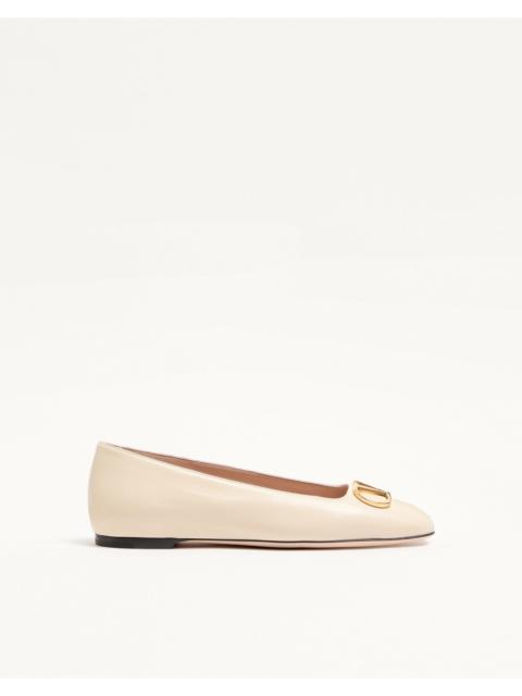 Valentino Valentino Garavani Vlogo Signature Ballet Flats In Leather