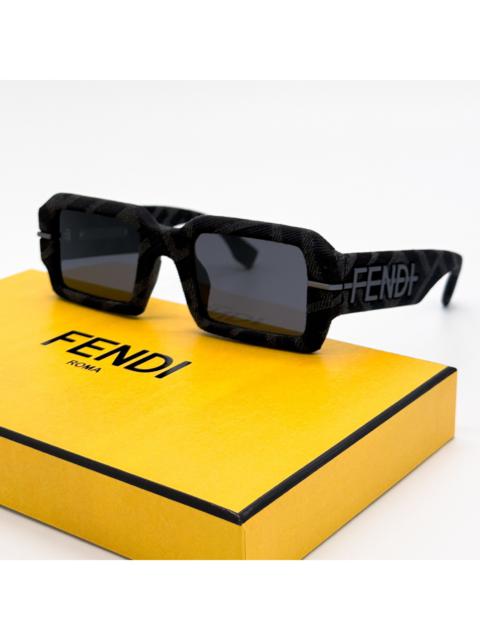 FENDI NEW FENDI FE40074U 05A BLACK GREY MONOGRAM UNISEX SUNGLASSES