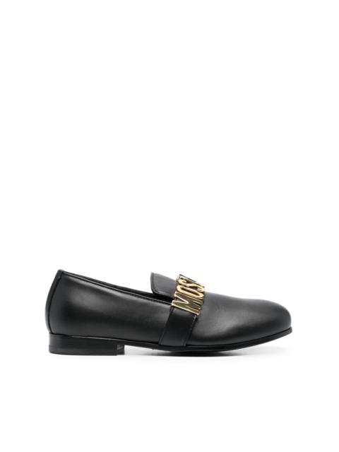 Moschino logo-plaque leather loafers