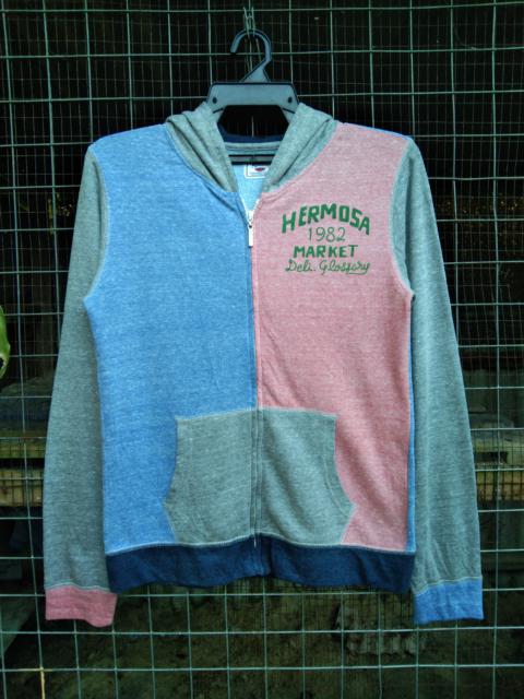 Other Designers Vintage - VINTAGE 1982 HERMOSA MARKET WOMEN'S ZIPPER HOODIE