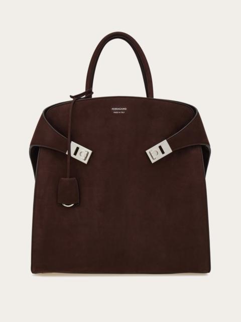 Hug tote bag