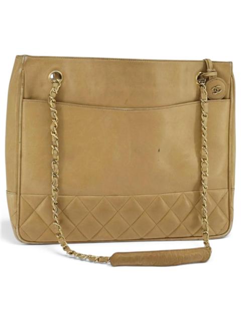 CHANEL Leather handbag