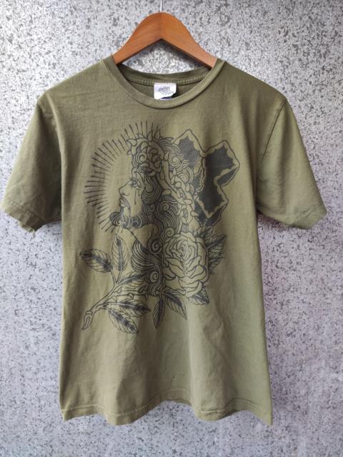 Other Designers Black Market Art Company t shirt