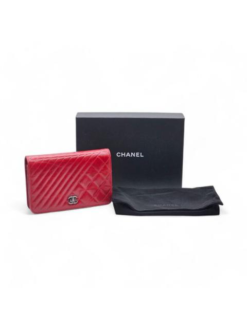 CHANEL Chanel Coco Boy Wallet on Chain WOC Shoulder Bag - Glazed Calf Leather - Red