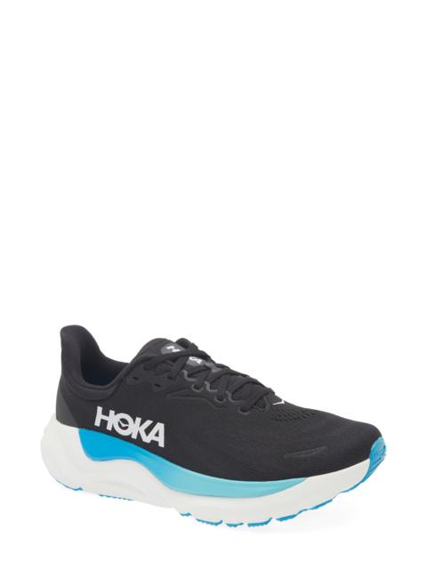 HOKA HOKA Arahi 8 Running Shoe in Black /Skyward Blue at Nordstrom