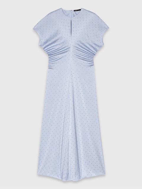 maje Robe maxi en satin, taille plissée