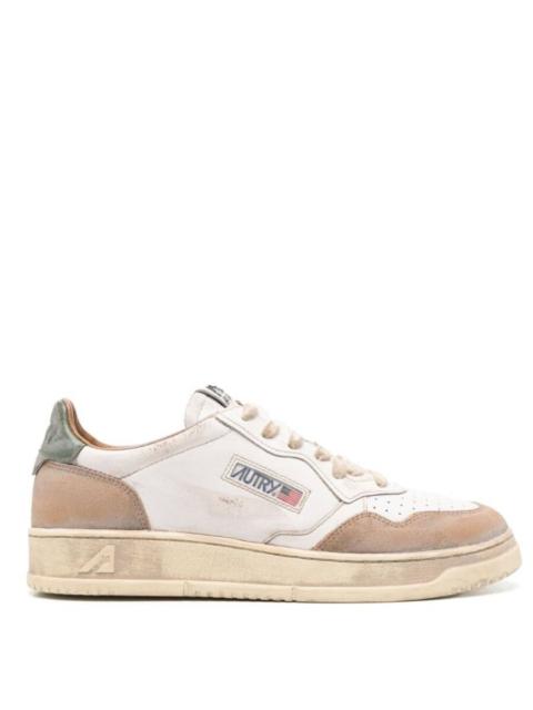 AUTRY Autry Medalist Vintage Distressed Sneakers