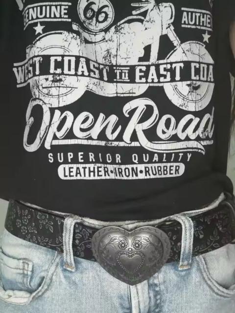 Other Designers Japanese Brand - 112 cm Heart Buckle Belt – PU Leather