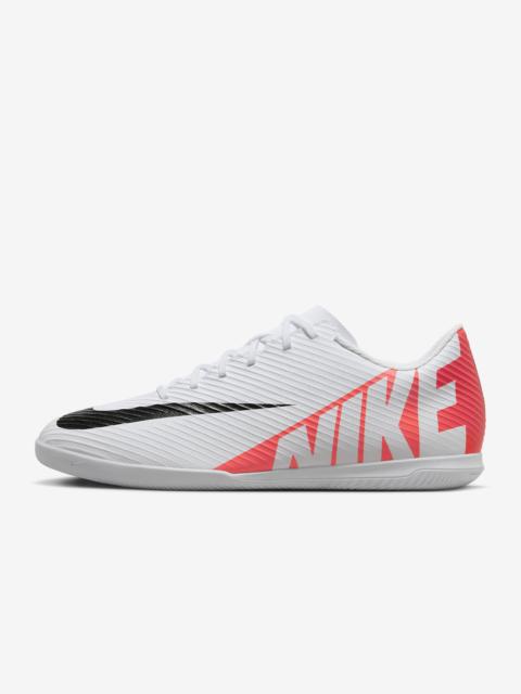 Nike Nike Mercurial Vapor 15 Club Indoor/Court Low-Top Soccer Shoes