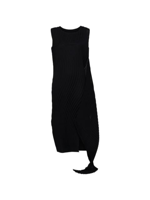 plissé maxi dress