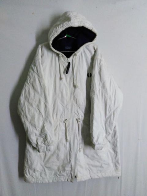 Fred Perry RARE! FRED PERRY PUFFER WHITE JACKET