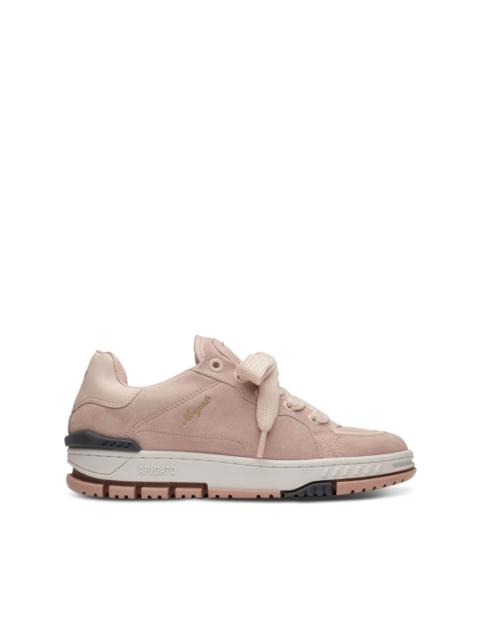 Area sneakers
