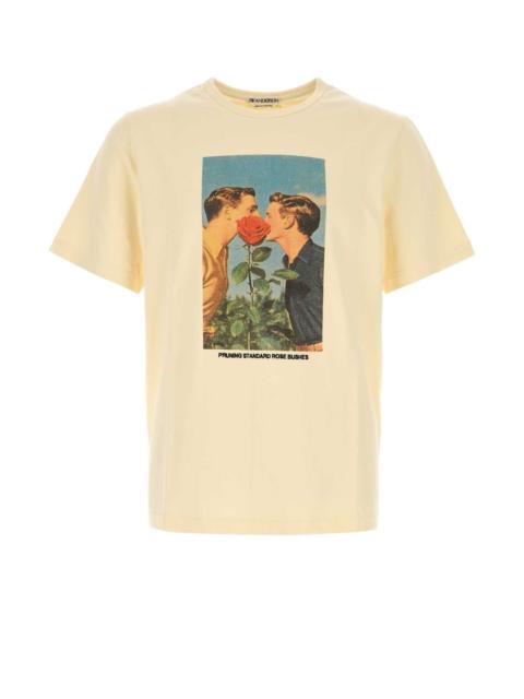 Other Designers Jw Anderson Men Cream Cotton T-Shirt