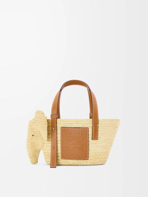 Loewe Small Elephant Basket bag in raffia and calfskin
