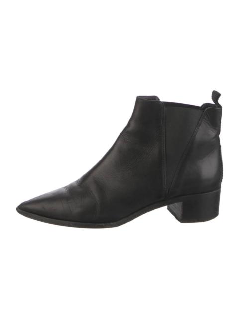 Leather Cuban heel boots