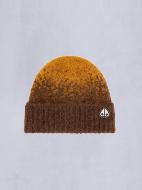 MOOSE KNUCKLES LUNA KNIT BEANIE