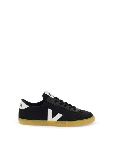 VEJA Volleyball Sne Size EU 45 for Men