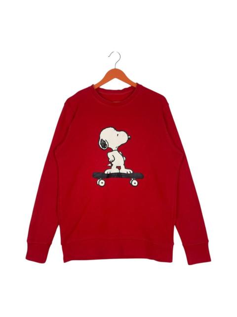 Other Designers Vintage Peanuts Snoopy X Gu Pullover Sweatshirt