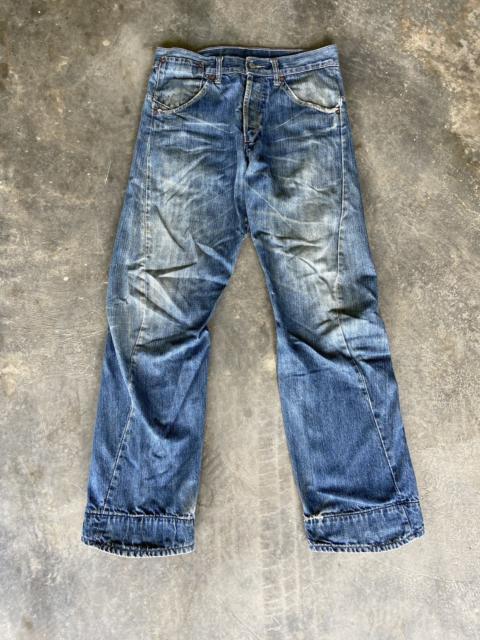 Other Designers Vintage - 💥Twisted Leg Evis Distressed Denim