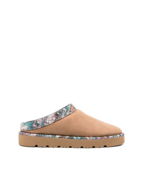 patterned-trim slippers