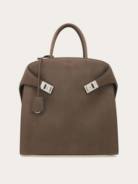 Hug tote bag