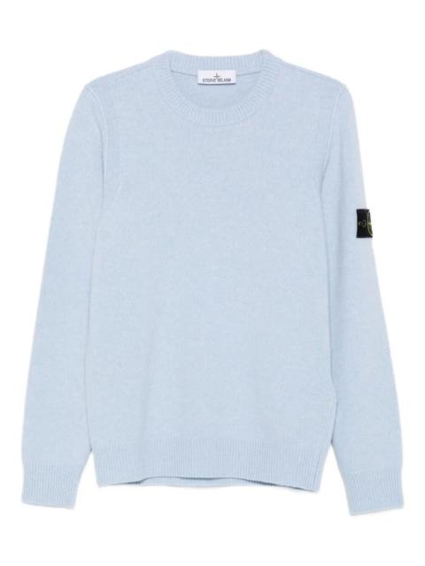Stone Island The Lambswool Crew Neck from Stone Island is a luxurious sweater designed for the modern man. Crafte