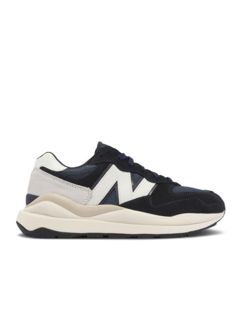 New Balance NEW BALANCE 57/40 'BLACK SEA SALT'